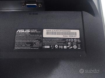 nr. 2 monitor 20 e 22 pollici Asus