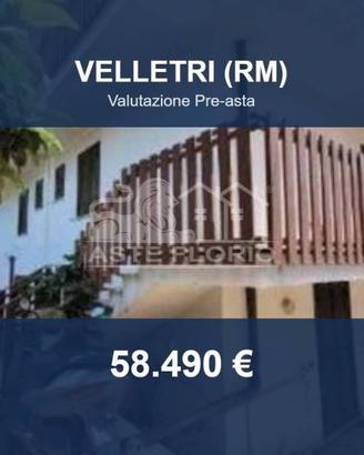 Immobile in asta di 517 m² con più di 5 locali a V