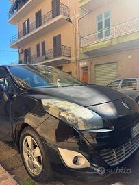 Renault Scenic III 7 Posti 1.5 dCi - 187.000 km