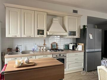 5 LOCALI A GASSINO TORINESE