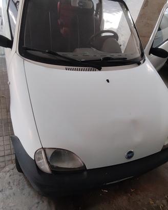 Fiat 600 del 2001 