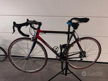 Bici da corsa Gion in Carbonio