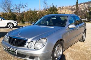 Mercedes-benz E 270 177CV - Da Vetrina