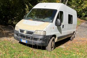 Fiat Ducato 244 2.8 JTD Diesel con gancio traino