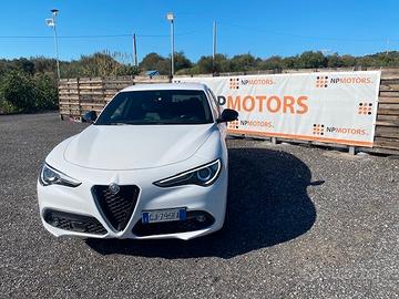 Alfa Romeo Stelvio 2.2 Turbodiesel 210 CV AT8 Q4 V