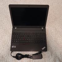 Notebook Lenovo 15.6 pollici 8 gb RAM Ssd 250 gb