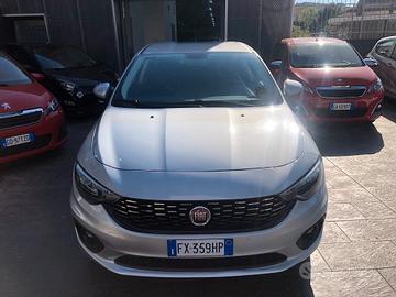 Fiat Tipo 1.3 Mjt S&S 5 porte Easy