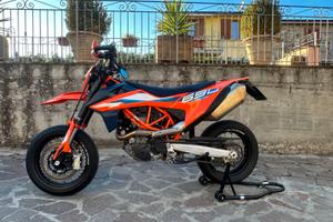 Ktm 690 SMC R depo