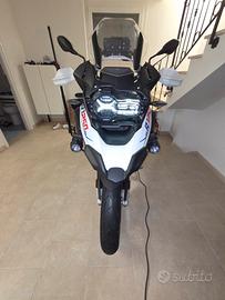 BMW R1250 GS Rallye – Cerchi Oro 