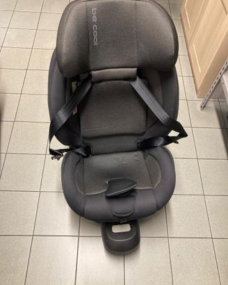 Seggiolino auto 9-18 kg