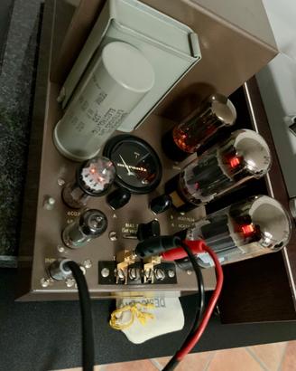 Amplificatori Finali Marantz Model 5