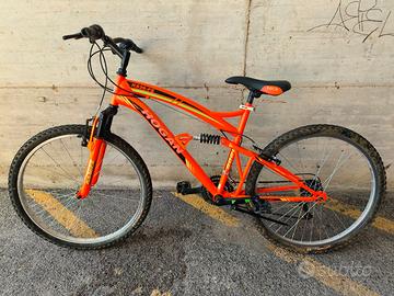 Bicicletta MTB full