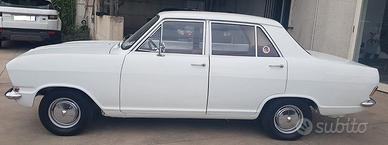 OPEL Kadett E - Anni 70