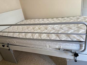 Sponda universale per letto anziani