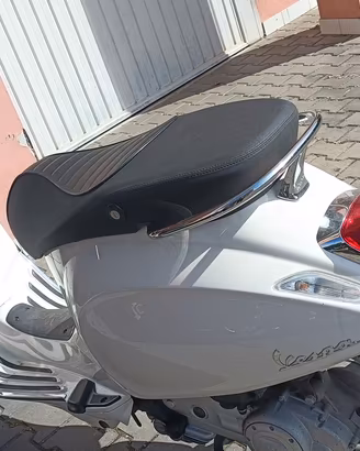 Vespa 50 primavera Anno 2022