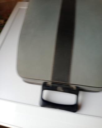 Macchina da scrivere Olivetti lettera 32
