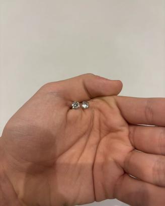 orecchini bisex punto luce