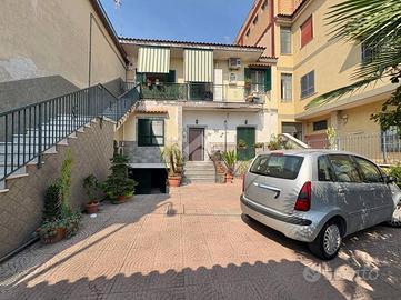 3 LOCALI A ARZANO