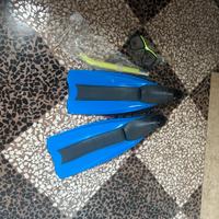 Pinne occhiali e boccaglio Free Shark