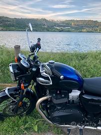 Triumph Bonneville T100