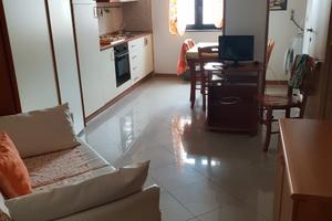 Arcofelice centralissimo 2vani arredato p.auto+mot