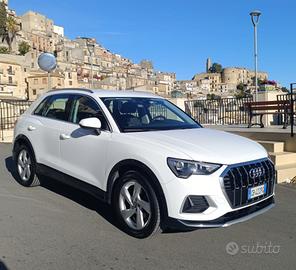 Audi Q3 35 TDI S tronic Business Advanced