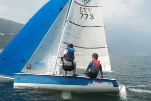 Barca a vela - deriva Topper Buzz