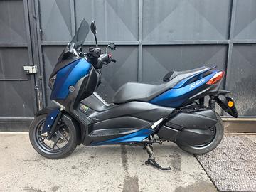 Yamaha Xmax300