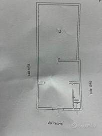 V/1162 Magazzino ex frantoio, zona centrale