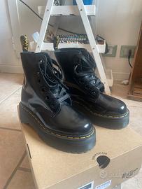 Dr. Martens
