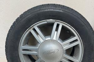 Cerchi in lega Ford 14 con gomme