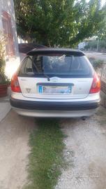 Toyota Corolla 1.4i 16V cat 5 porte