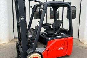Carrello elevatore Linde E16