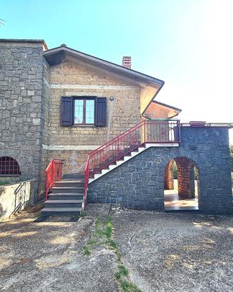 Umbria - villa indipendente con vista panoramica