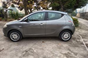 Lancia Ypsilon 12cc unico prop