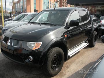 Mitsubishi L200 2.5 DI-D/136CV DC Intense DPF