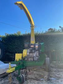 Biotrituratore a motore diesel trituratore