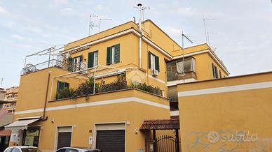 2 LOCALI A ROMA