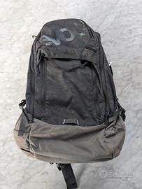 zaino evoc trail pro 16 mtb