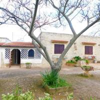 Rustico a Martina Franca, 6 locali