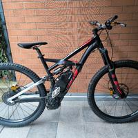 Specialized Enduro 29” progetto elettrico o pezzi!