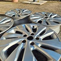 Cerchi Suzuki 17" 5x114.3 originali