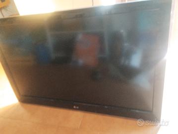 TV 47" LG