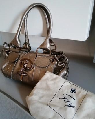 Borsa Fay