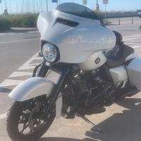 Harley-Davidson Street Glide Special