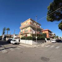 2 LOCALI A BRINDISI