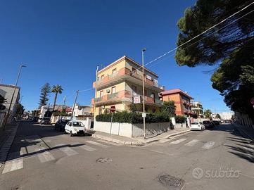 2 LOCALI A BRINDISI