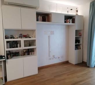 Mobile soggiorno componibile bianco (giá smontato)