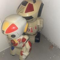 2 ROBOTS VINTAGE