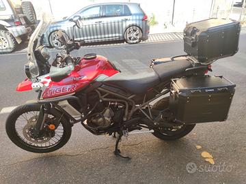 Tiger 800 triumph xca